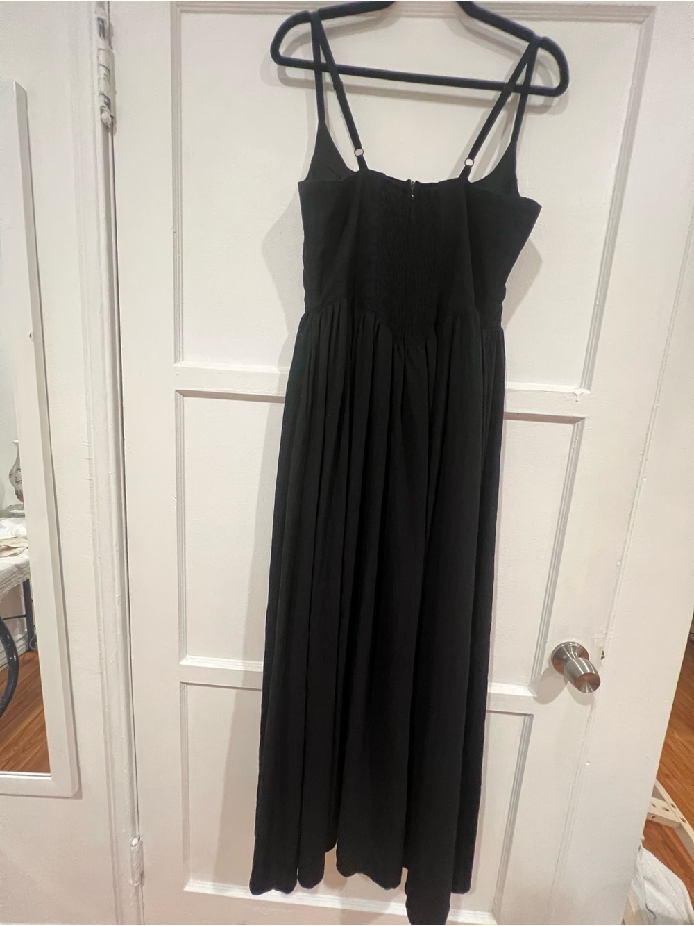 Signature Collection - The Dani Maxi Dress - Square-Neck Bodice with Pockets - Picture 10 of 13